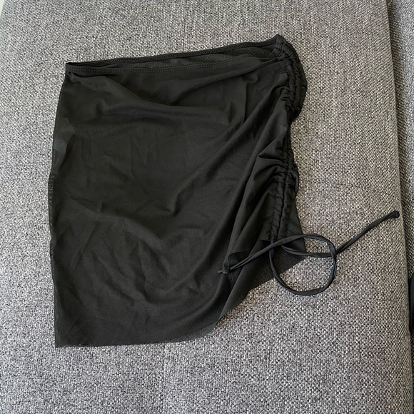 NWOT black bikinis sets - Picture 4 of 5